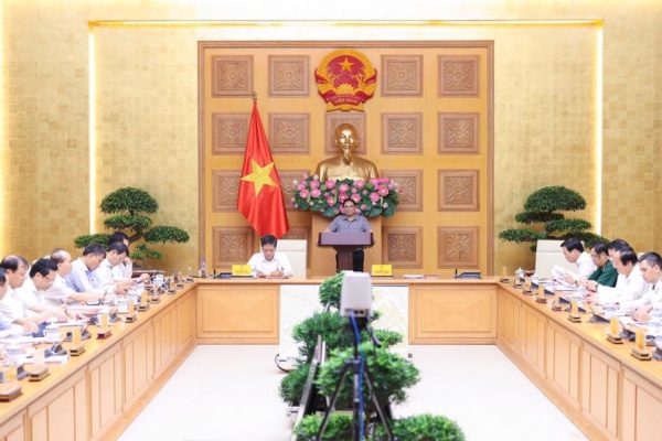 cuoc-hop-cong-nghiep-hoa